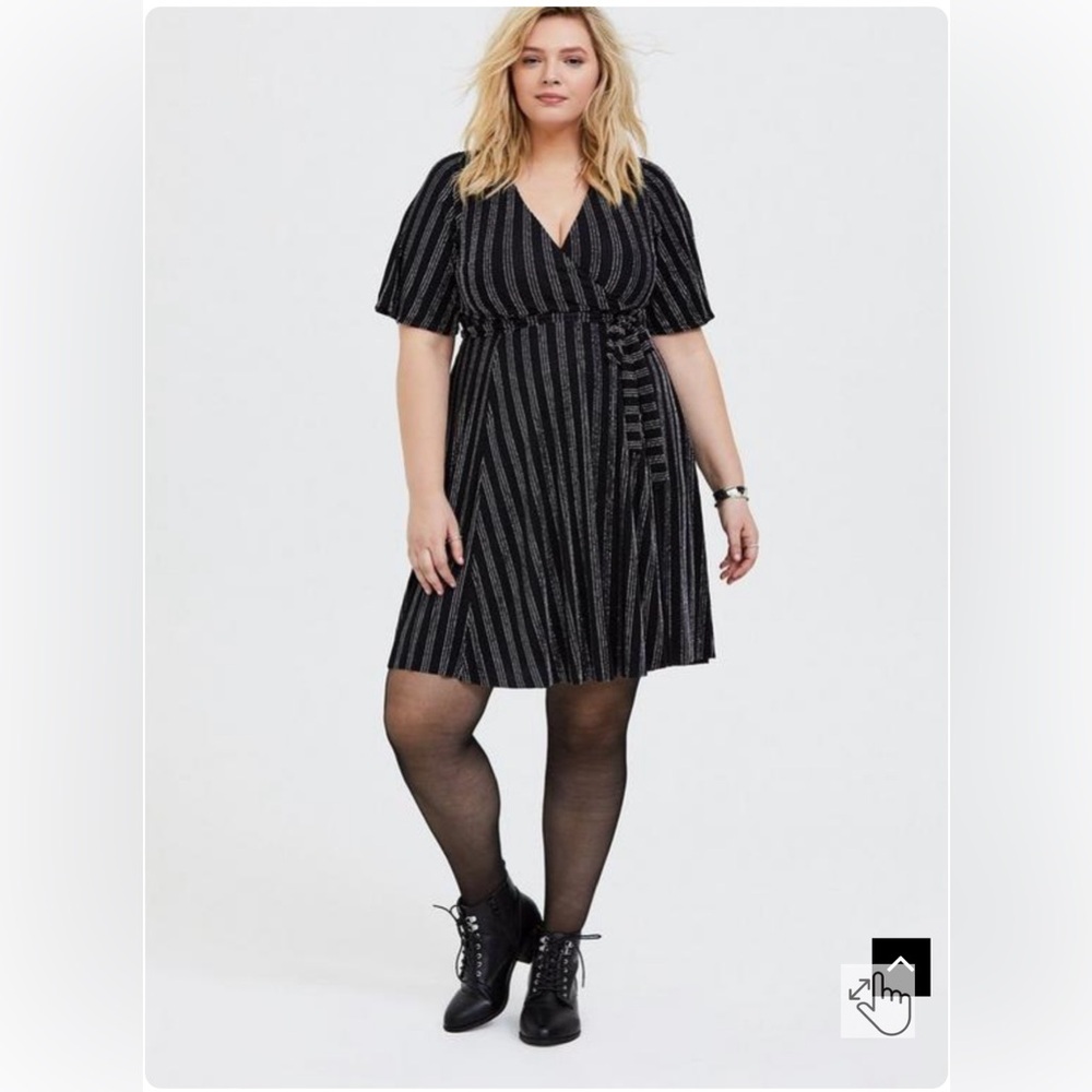 Torrid Black Metallic Lurex Stripe Wrap Dress Size 1